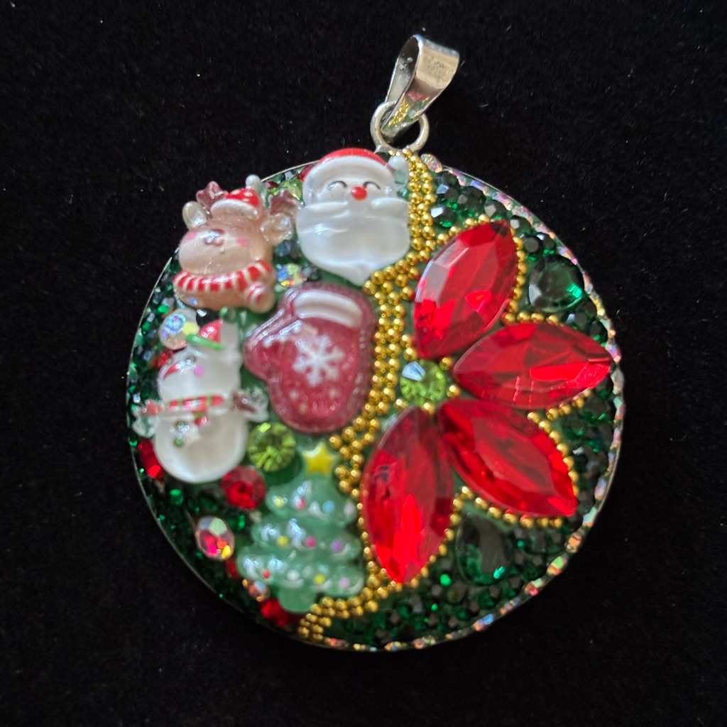 Sterling Silver Christmas Pendant 20$